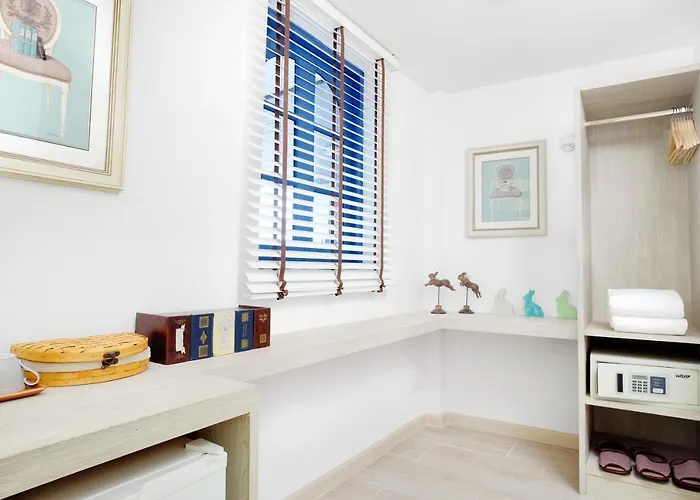 Hide And Seek Boutique Hometel